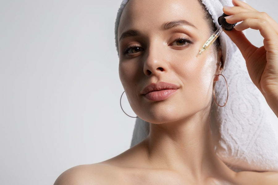 Jakie są różnice między serum a kremem nawilżającym?